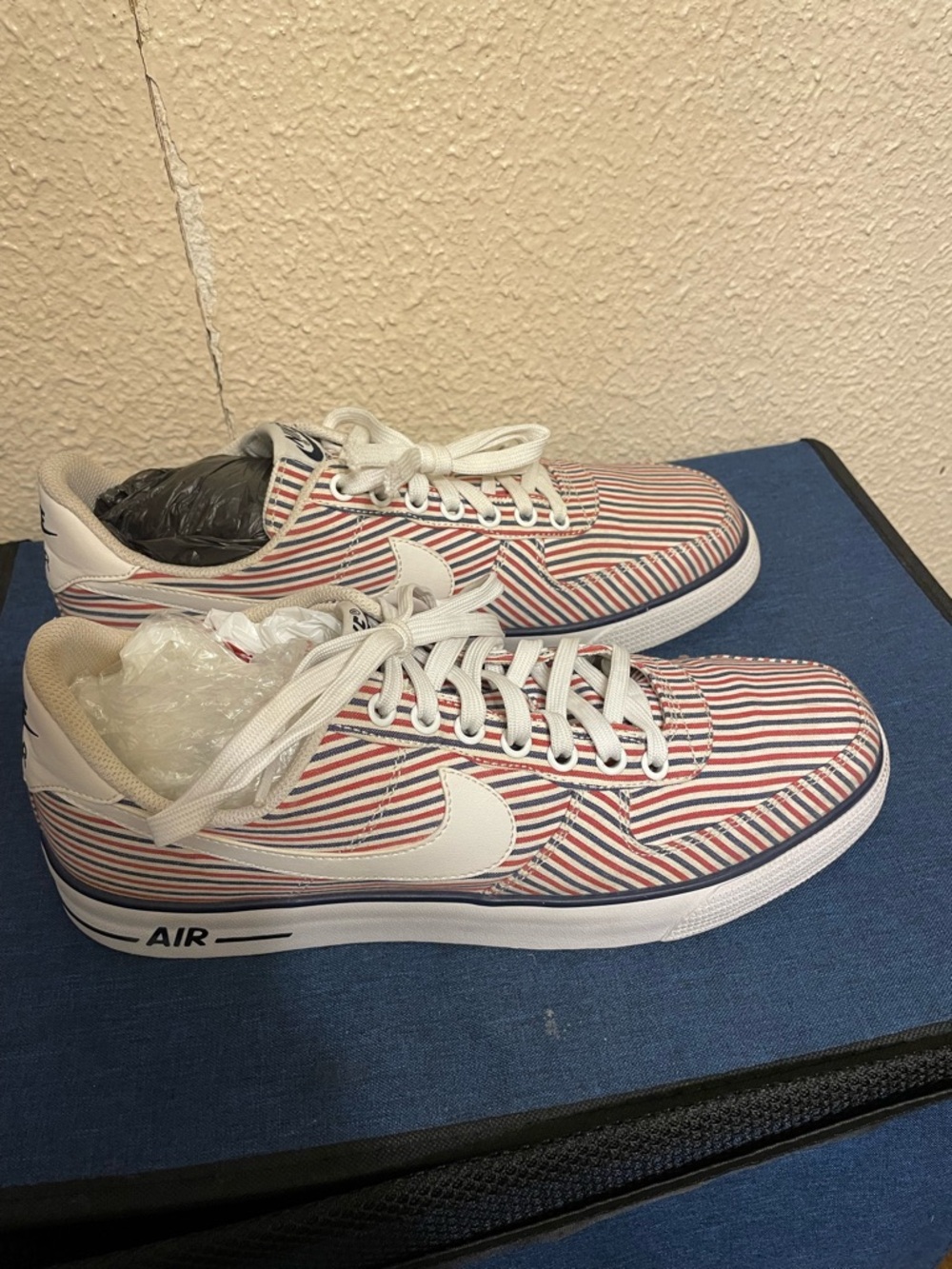 Nike Low Top Sneakers - Red, White & Blue Striped